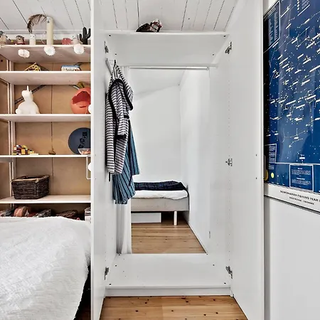 Feriehus Beautiful Home In Hojby With Wifi *