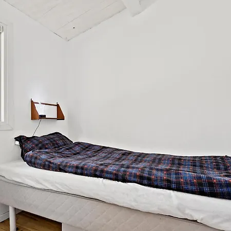 Beautiful Home In Hojby With Wifi