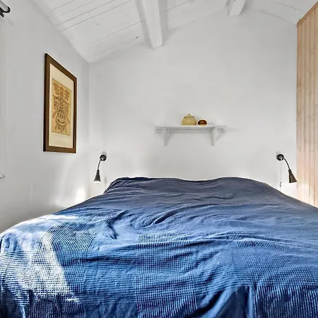 Beautiful Home In Hojby With Wifi Feriehus Højby